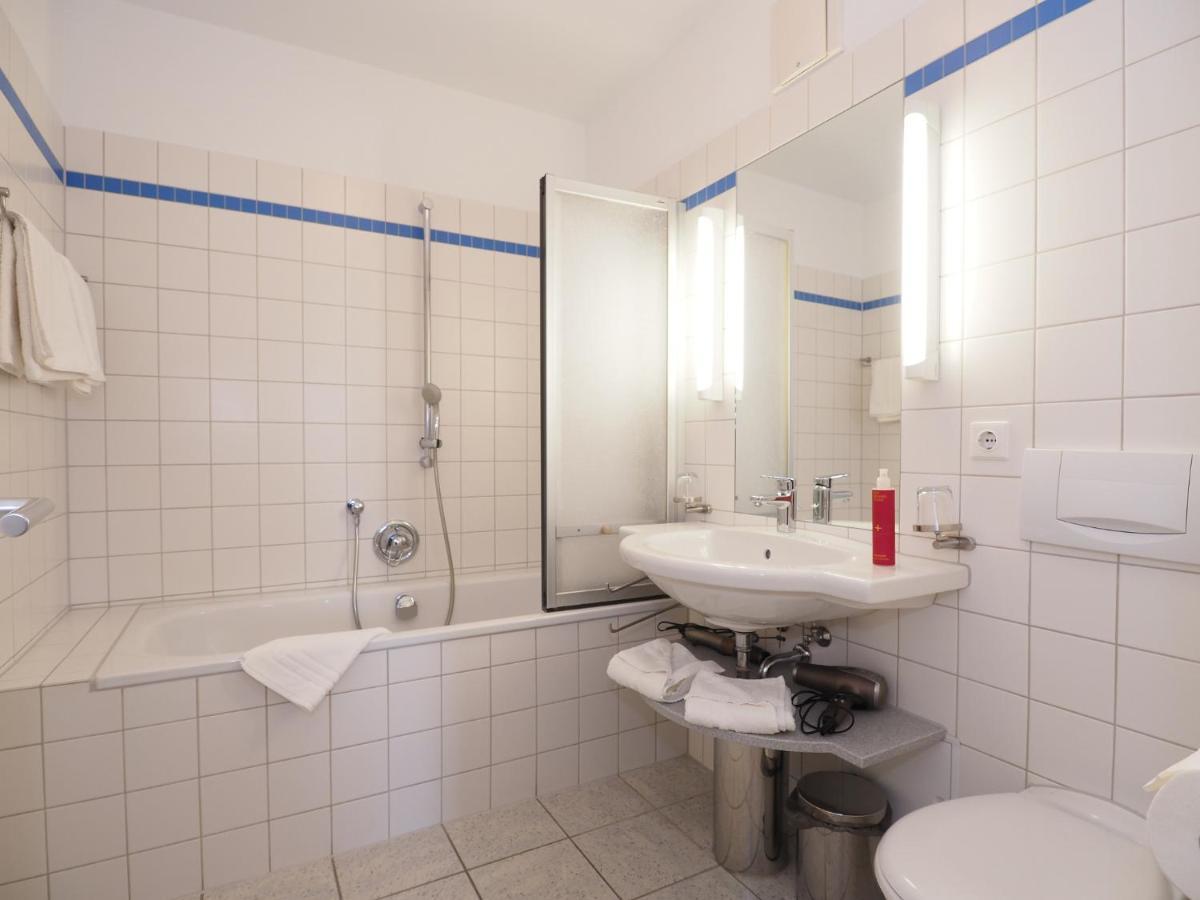 Kaiservillen Heringsdorf - Ferienwohnung Mit 2 Schlafzimmern Und Balkon D213 Buitenkant foto